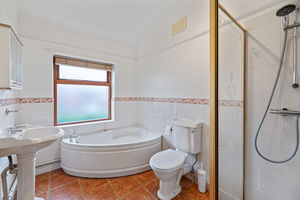 Bathroom- click for photo gallery